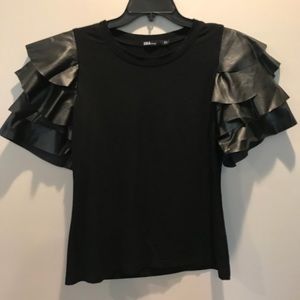 Ina faux leather ruffle sleeve tee blouse size M